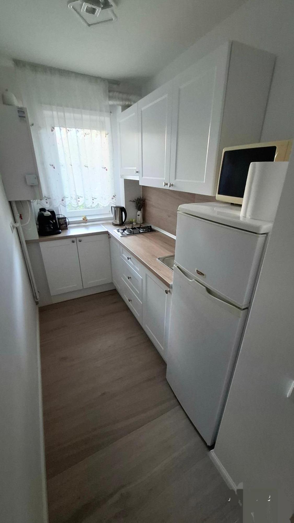 Alice Apartment Арад Екстериор снимка